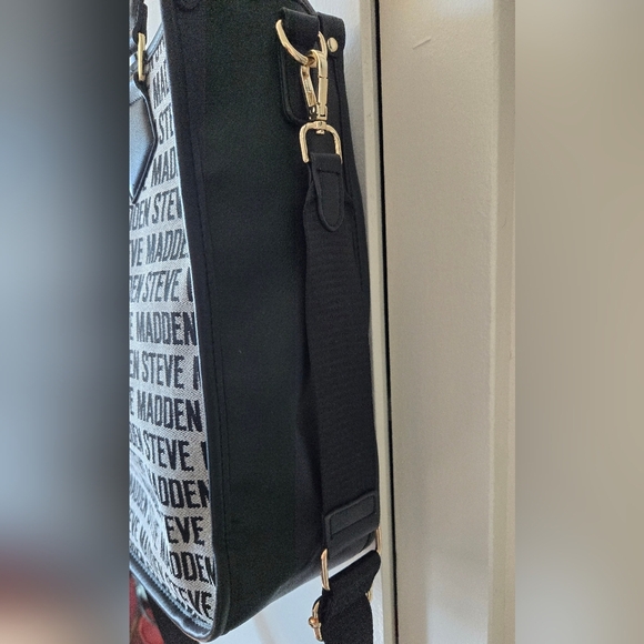 Steve Madden Black & Grey, Repeat Logo Shopper Handbag with removable Extra Bag - Picture 13 of 13